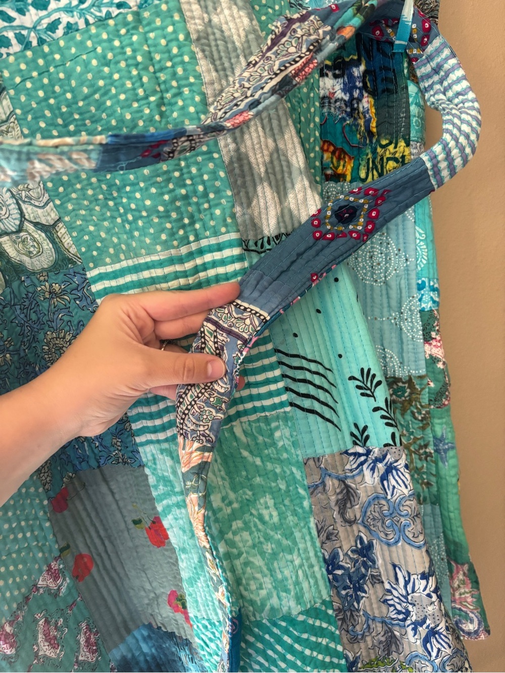 Patchwork Turquoise Kantha-Style - Picture 7 of 7